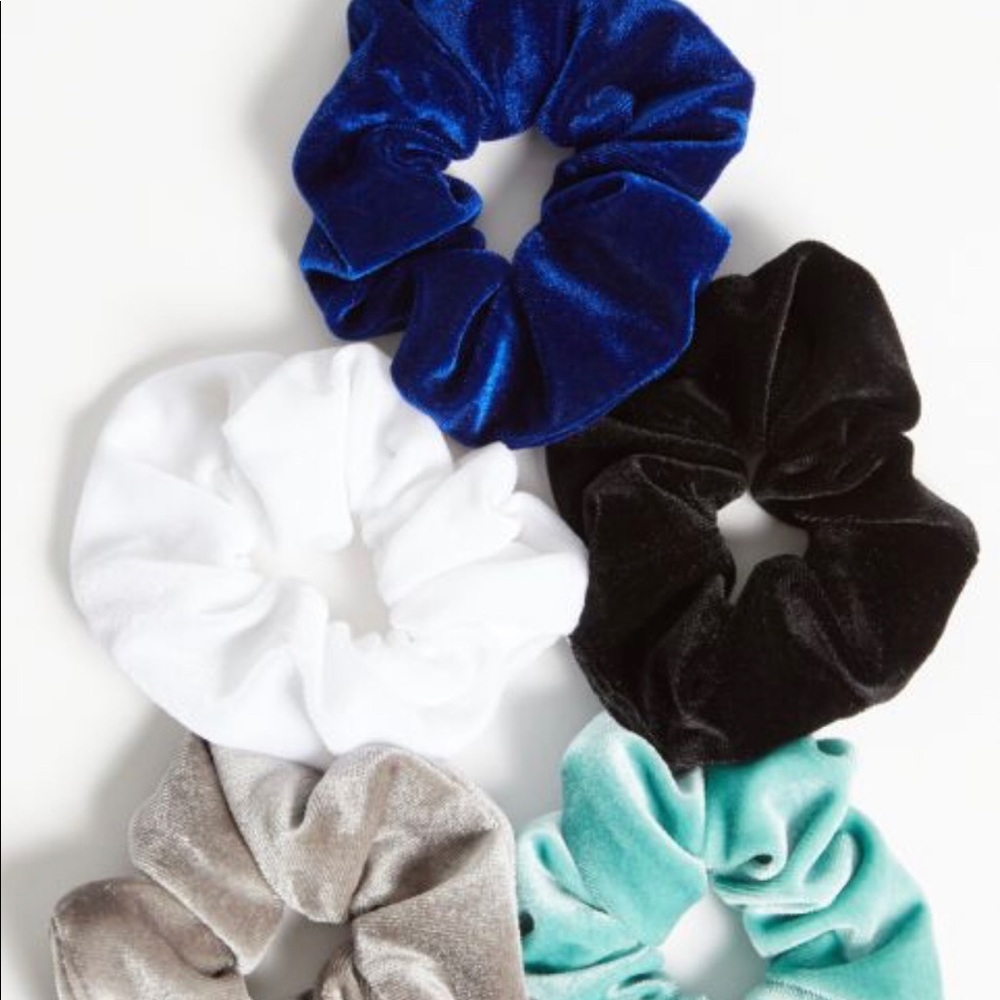 5 pack of scrunchies